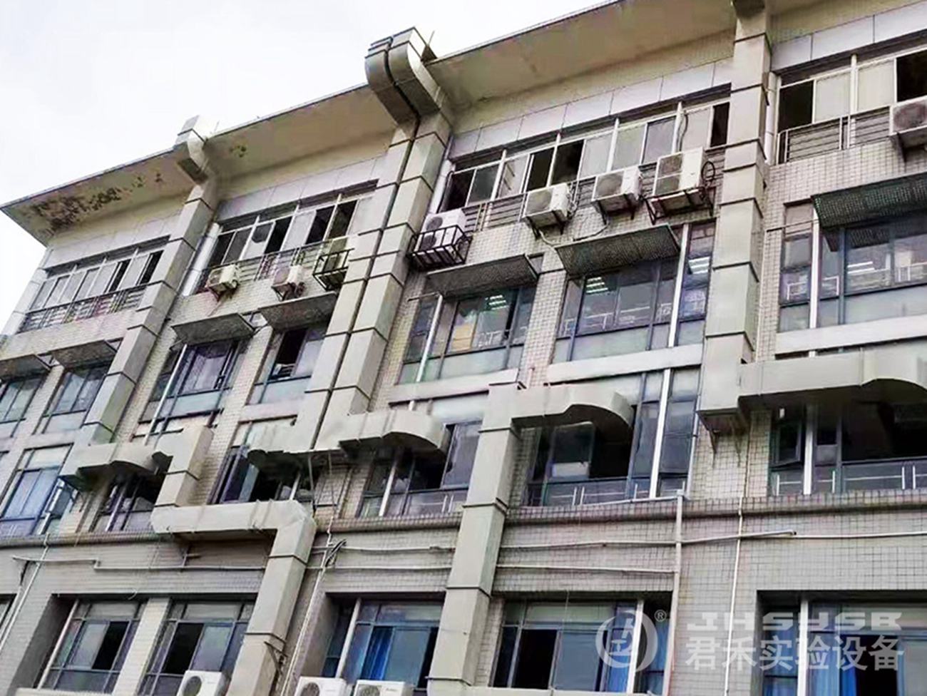 實(shí)驗(yàn)室廢氣處理工程